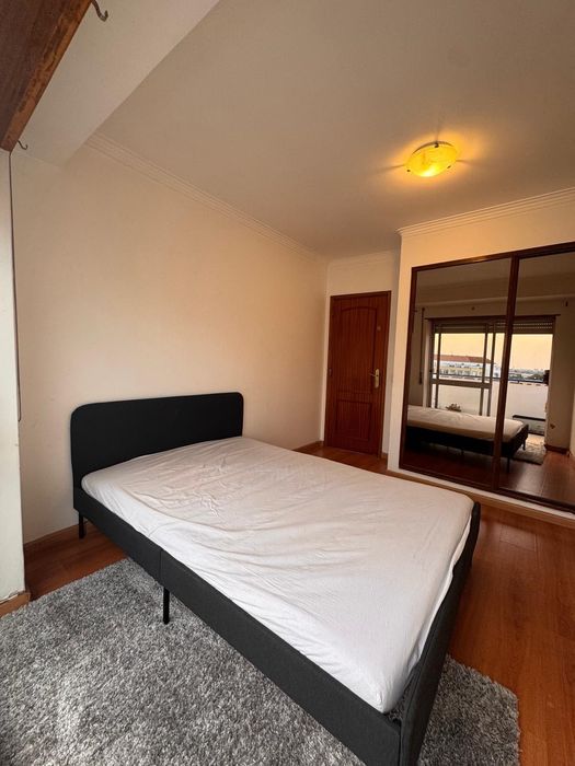 Quartos em Moita pronto a entrar