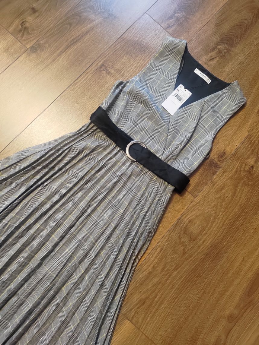 Sukienka Mango r.xs