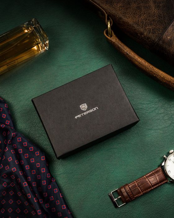 mały portfel na karty i systemem rfid protect - peterson