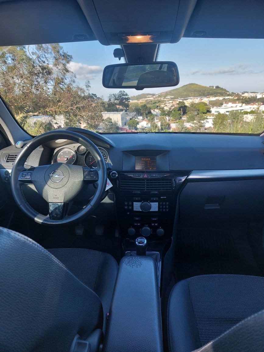 Opel Astra Cosmo 1.7 CDTI