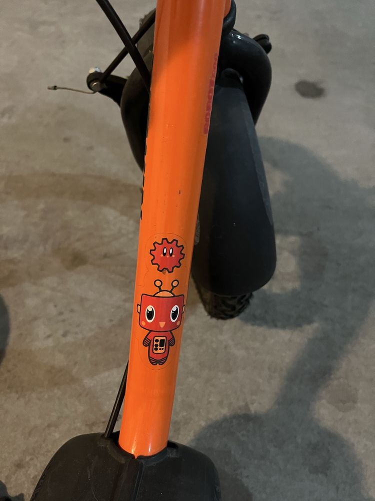 Bicicleta Btwin criança roda 14 c rodinhas