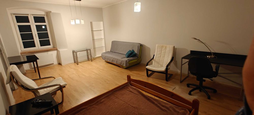 Wynajmę mieszkanie bezczynszowe na starówce