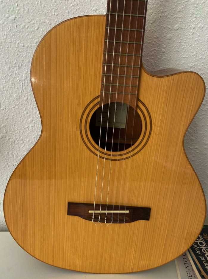 Guitarra Clássica Brasileira - Acompanha Capa