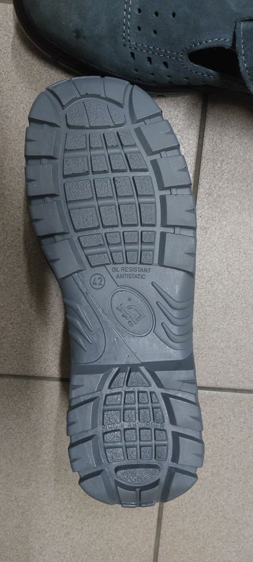 Półbuty robocze nowe rozmiar 42 40 39