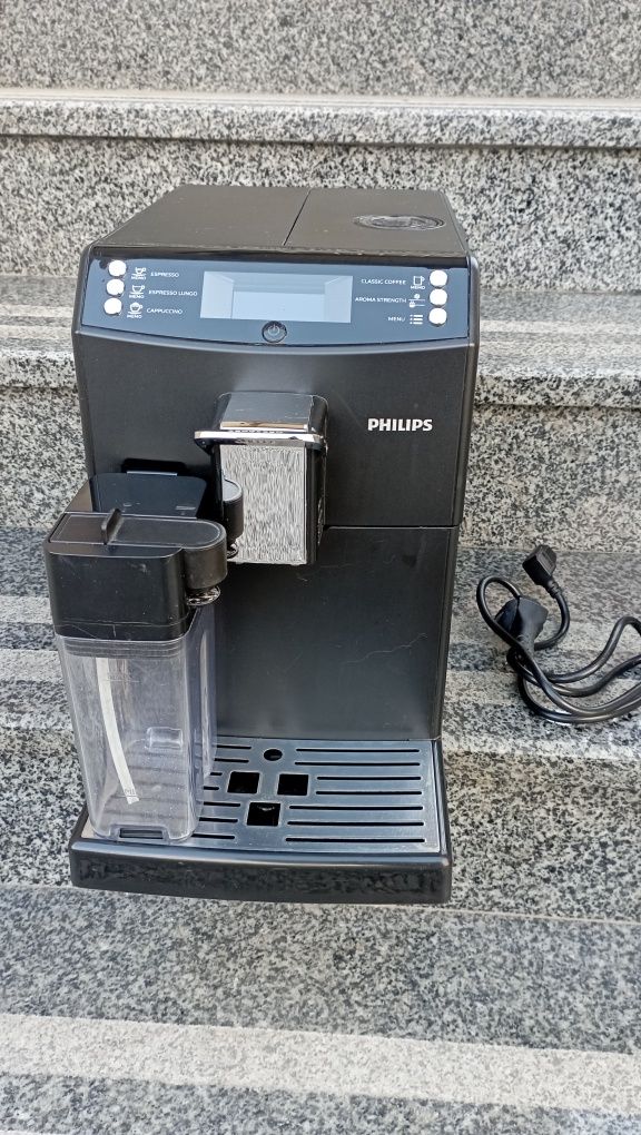 Кавомашина Philips Saeco Minuto Latte Macchiato Espresso Cappuccino