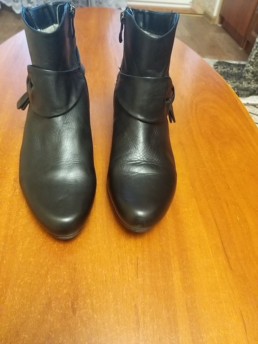 Ботинки кожаные женские 38 размер. Осень- весна.
