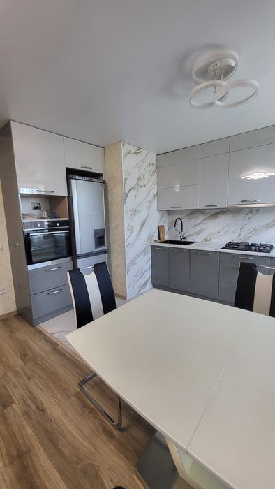 Продаю 3 квартиру в Центральному районі