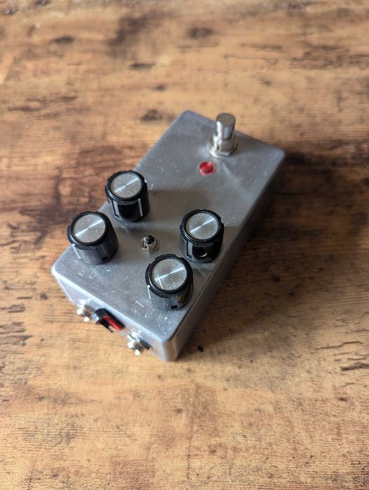 EAE Dagger overdrive / distortion kopia