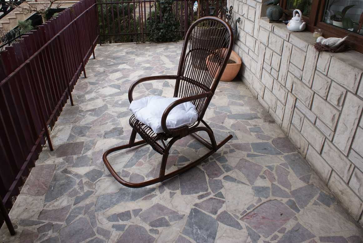 FOTEL Bujany Brązowy Rattan ! Stan idealny !