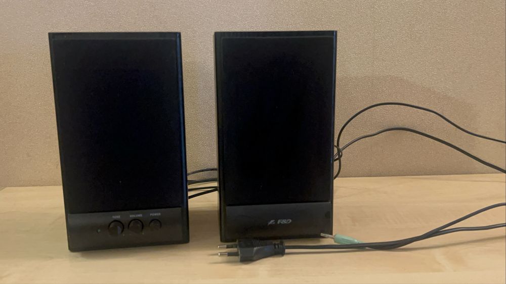 Мультимедійна акустика F&D R-215 Black