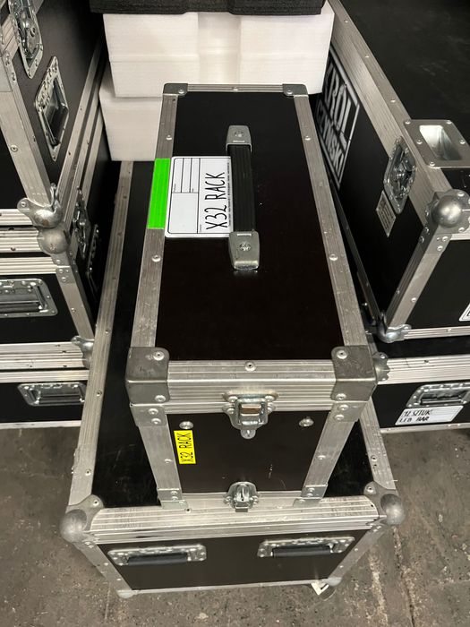 behringer x32 rack