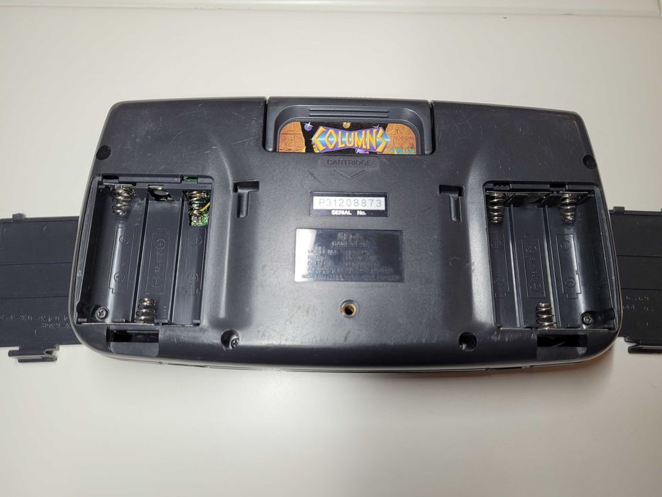 Sega Game Gear com ecrã IPS
