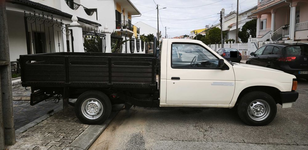 NISSAN Pick-up 1991