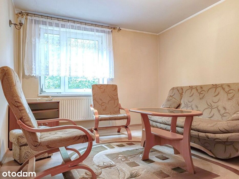 " 2 pokoje +ogród +garaż
