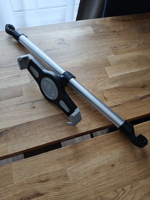 Wieszak/uchwyt na tablet