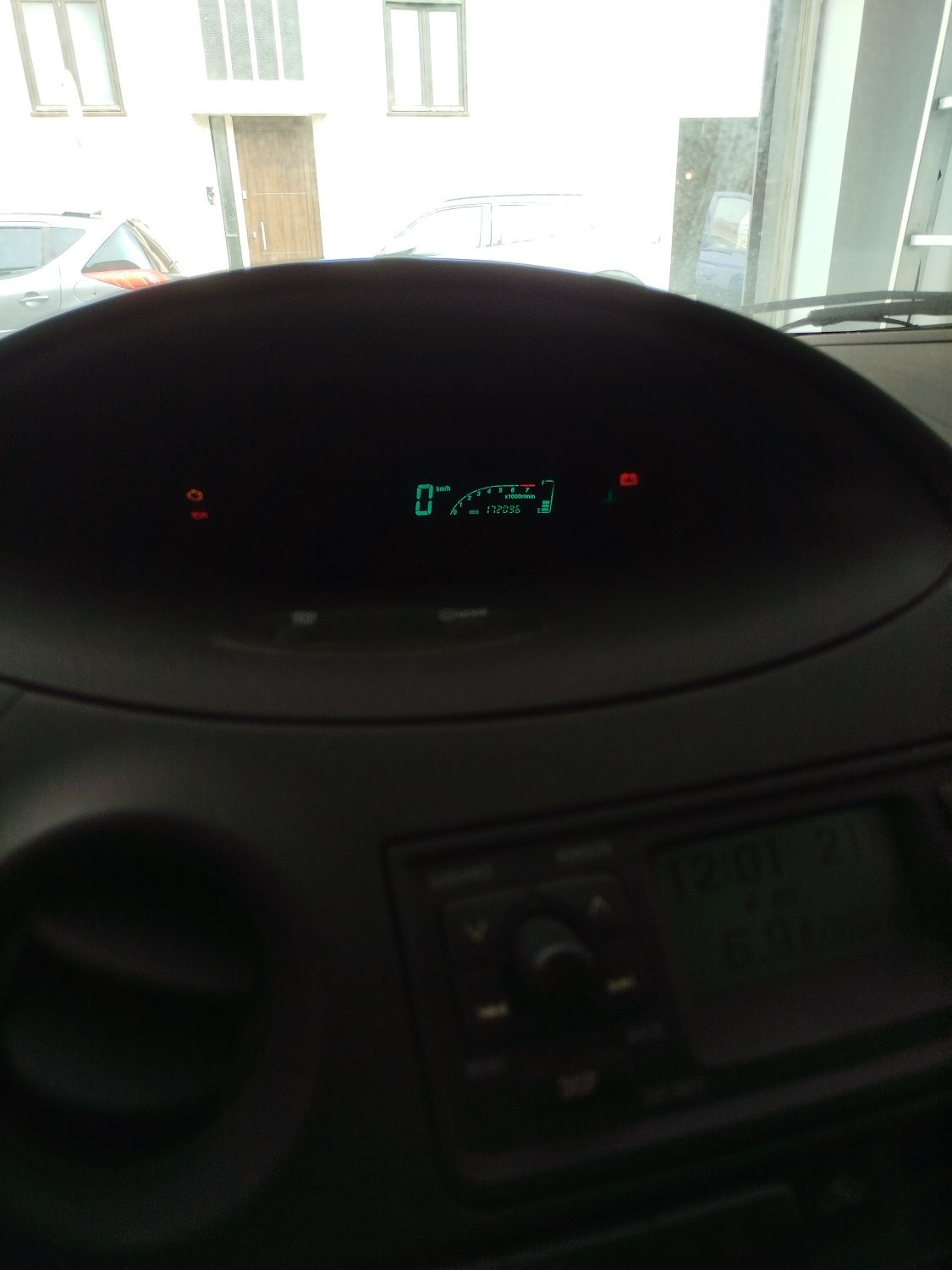 Toyota Yaris verde