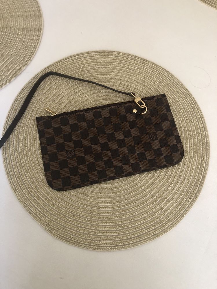 Saszetka Louis Vuitton