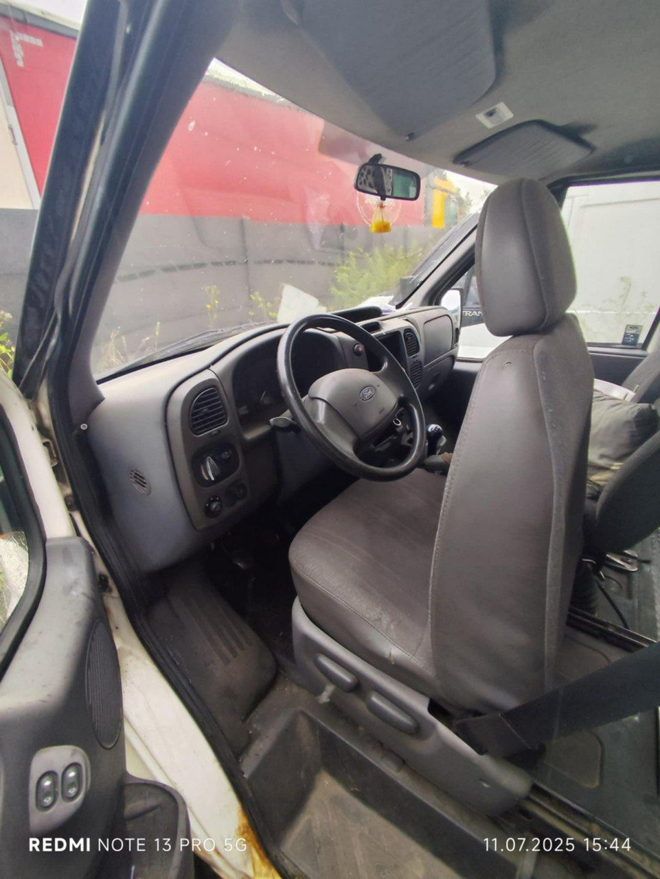 Ford Transit Furgon - 2006r - 6 osobowy