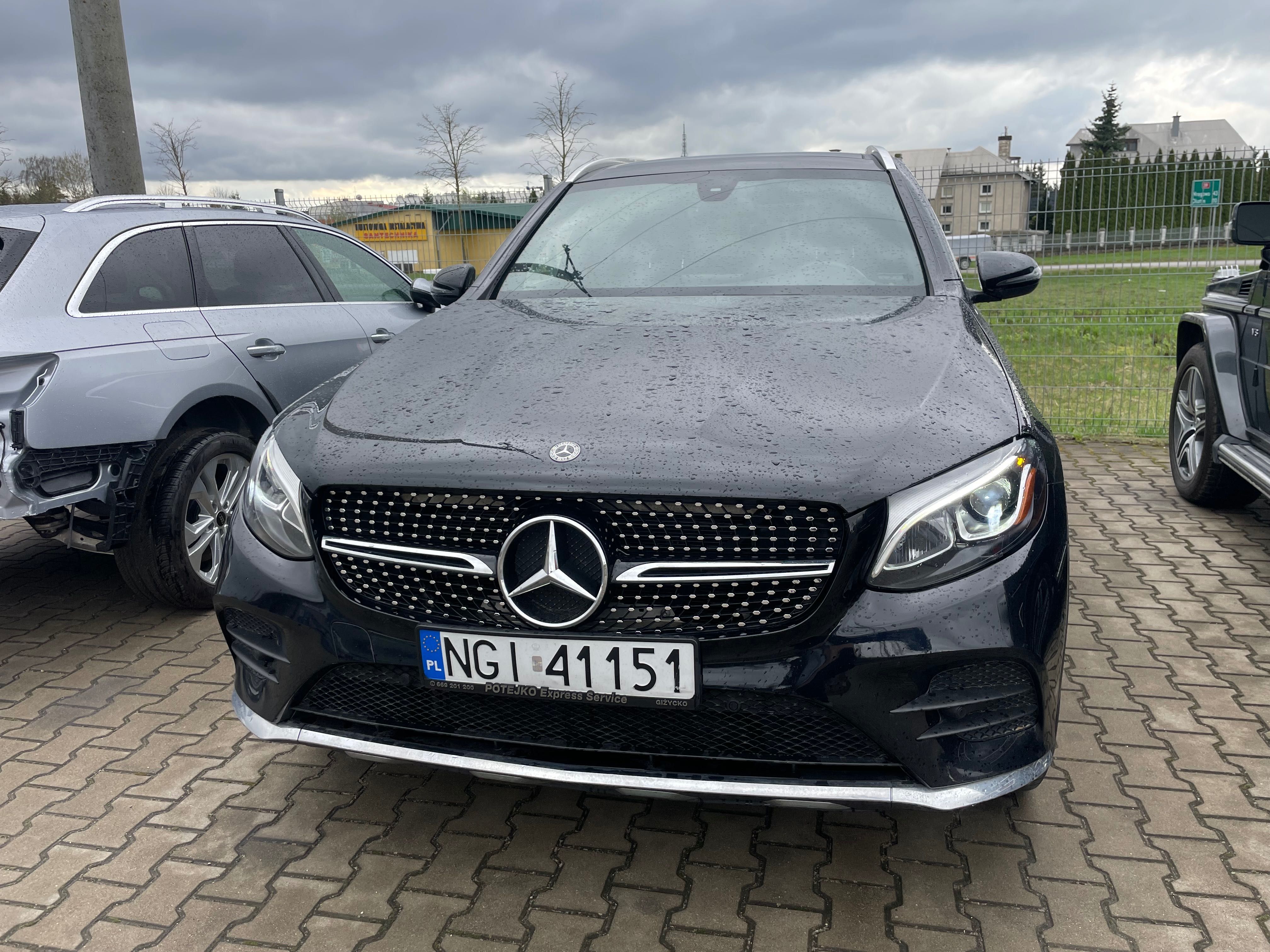 Mercedes GLC 300 - SUV - Pakiet AMG - 2019 - Carplay