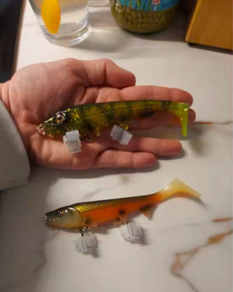 Big Fish Miękka przynęta 14 cm + zestaw haczyków