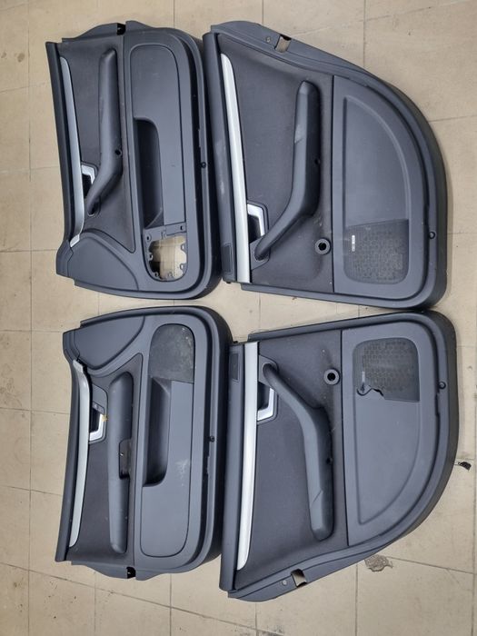Boczki drzwi Audi A4 B6 komplet