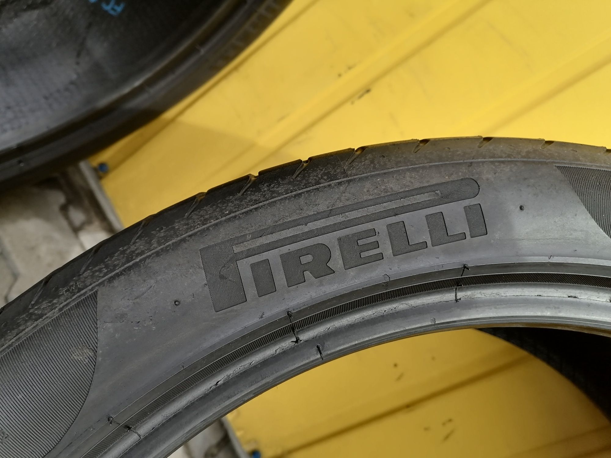 Opony letnie 265/40r21 Pirelli