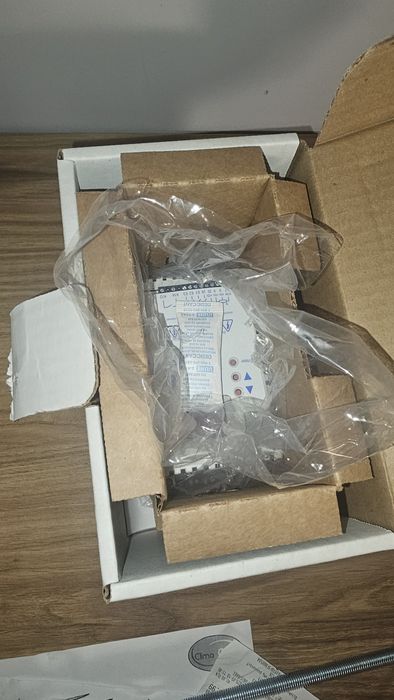 Falownika lenze esmd751x2sfa nowy !