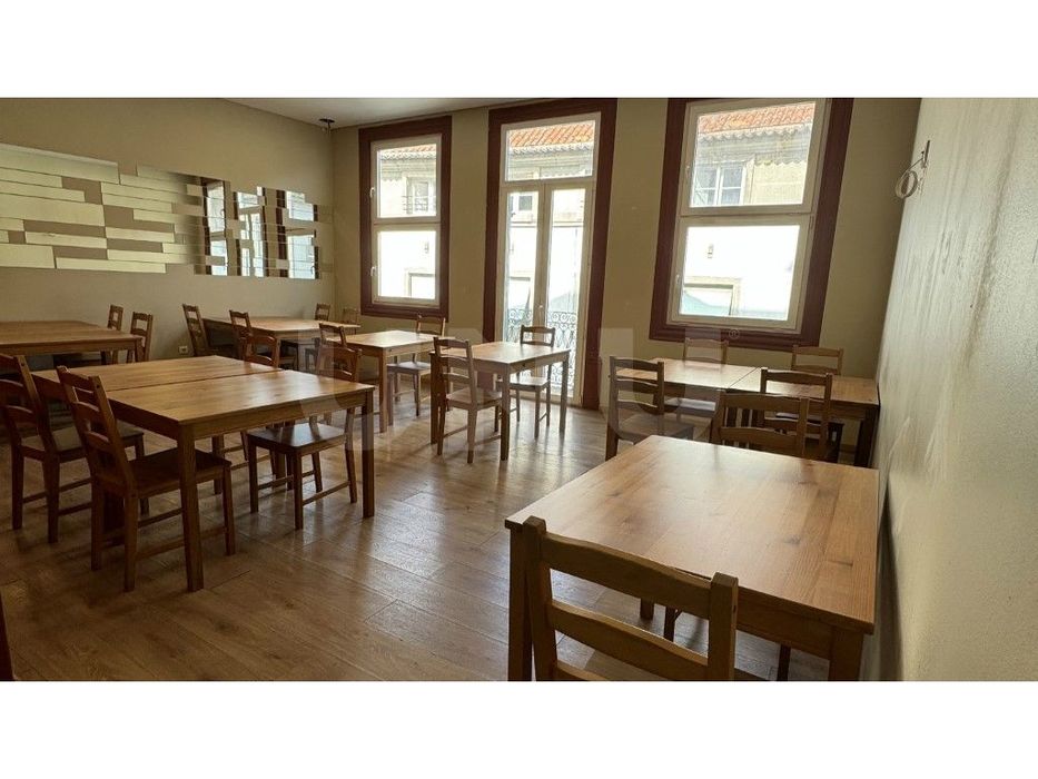 Restaurante pronto a funcionar no centro da Covilhã!