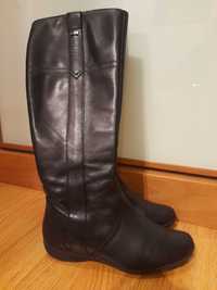 Botas senhora pretas