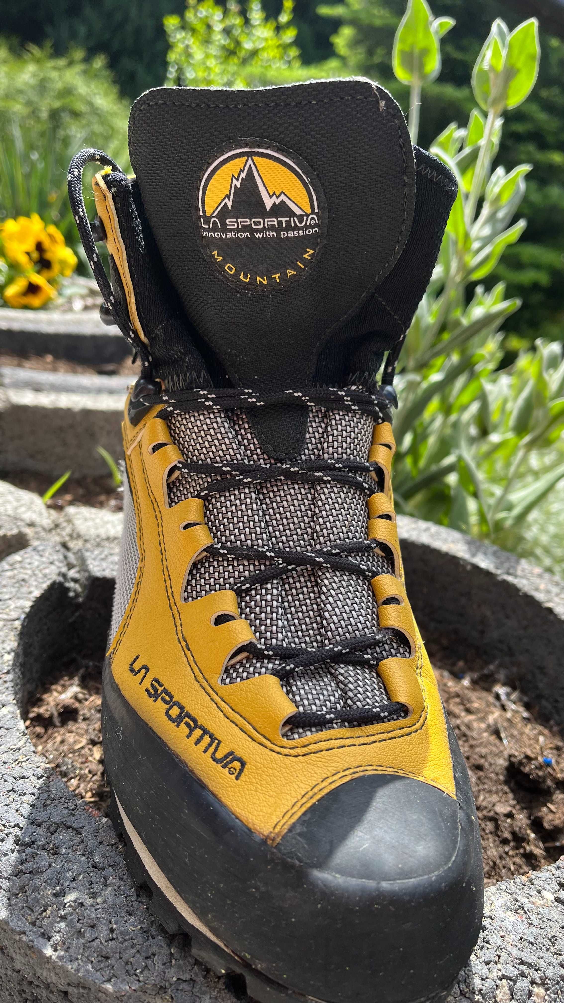 Buty górskie La Sportiva Trango rozm.41,5