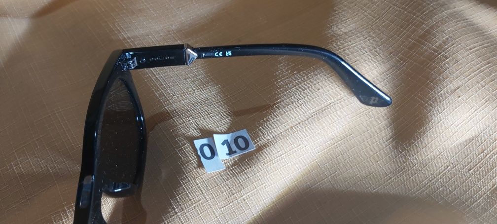 POLICE SPL 87 okulary przeciwsłoneczne 010