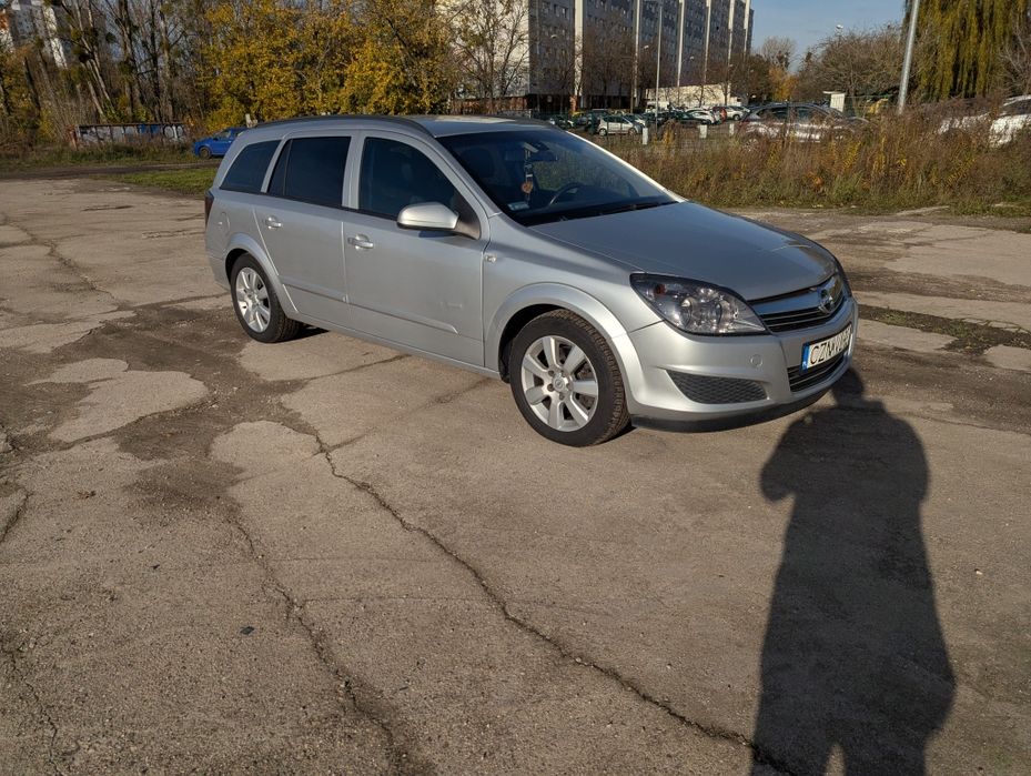 Opel Astra H 1.9 CDTI 150km Cosmo