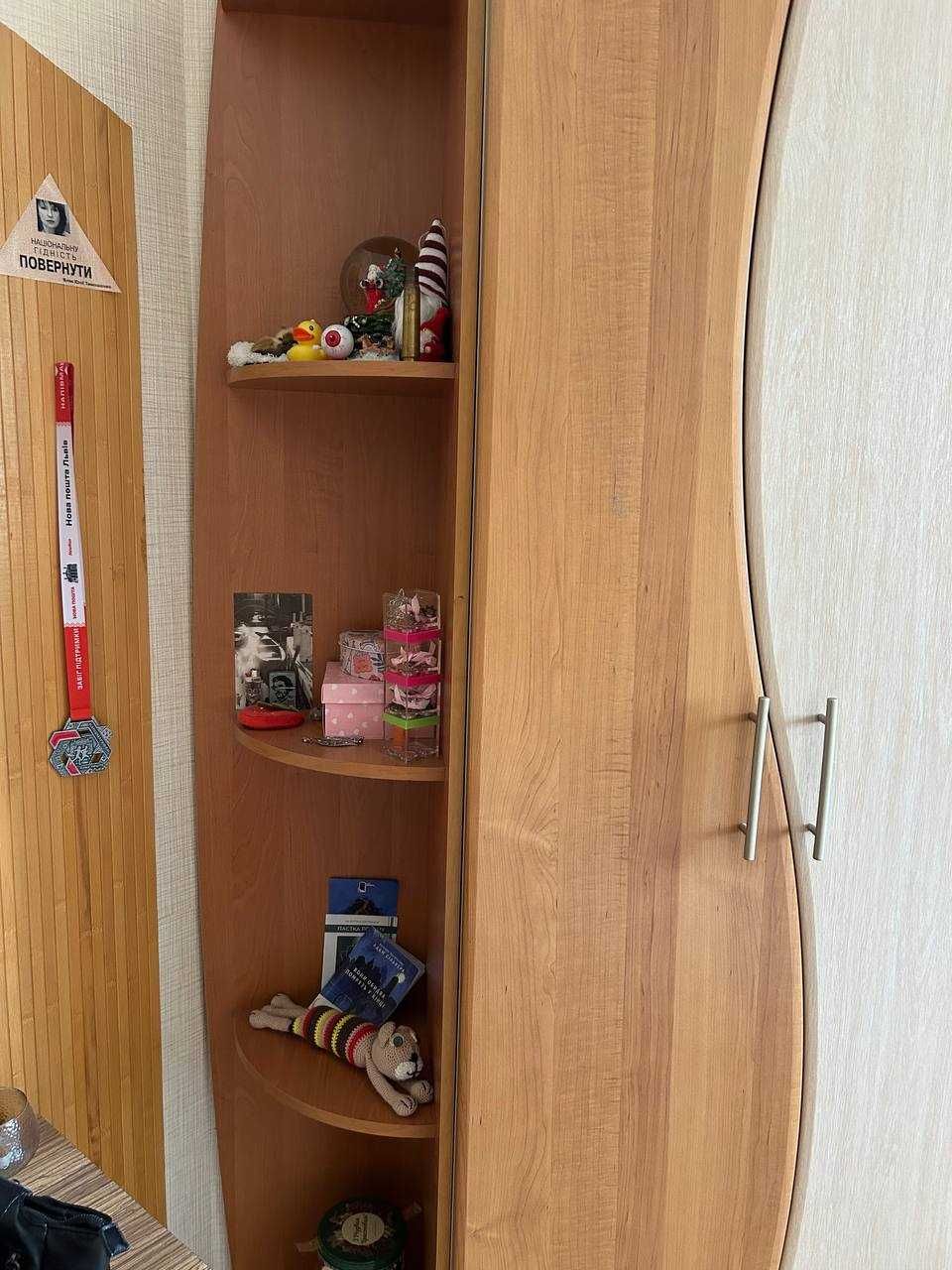 Меблі в дитячу кімнату/дитяча стінка