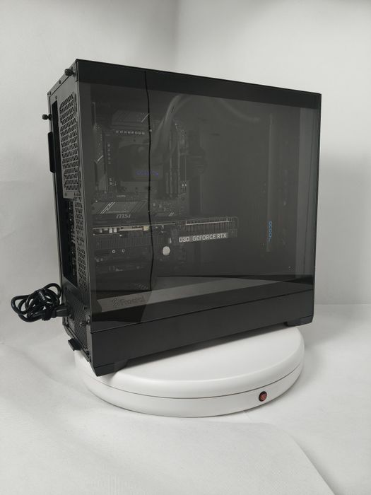 Komputer Gamingowy Ryzen 7 9800X3D,RTX 5070 Ti,32 GB,SSD,Win 11,USDT
