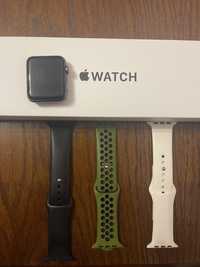 Apple Watch 3, 42 мм в хорошому стані