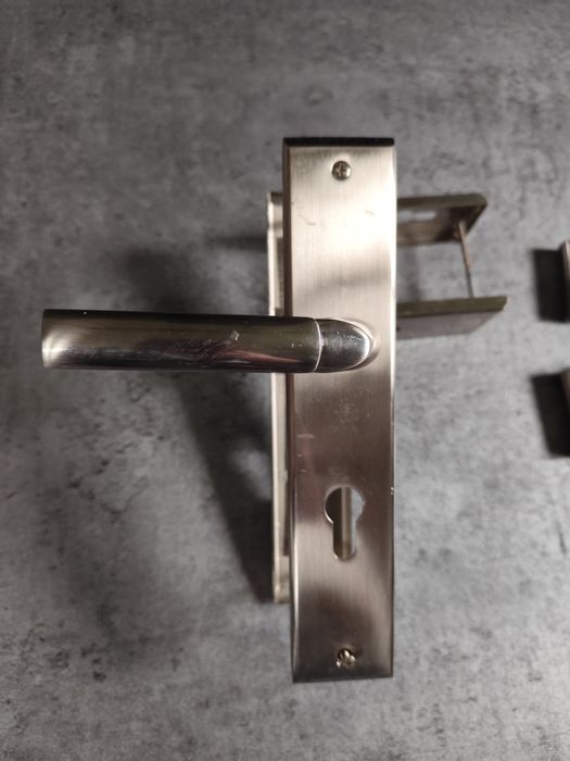 Klamka rozeta osłonki