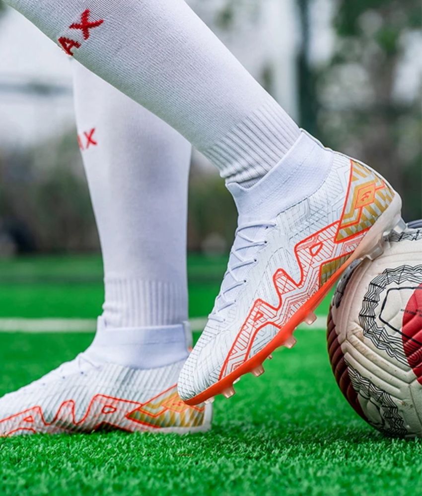 Korki lanki skarpeta futbolówki buty piłkarskie sportowe AWR