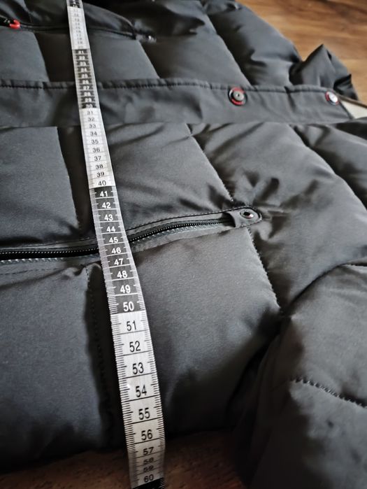 Чорна чоловіча куртка стан нової