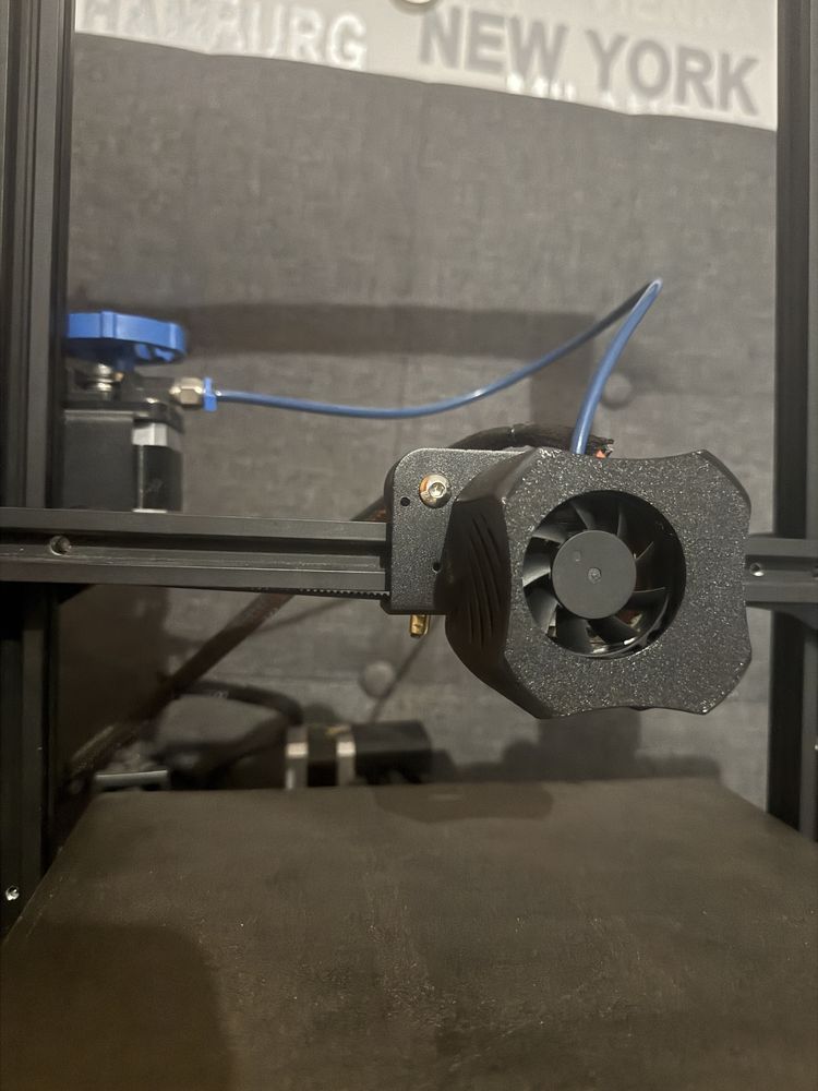 Drukarka 3d ender 3 v2 super stan zadbana okazja dla początkującego