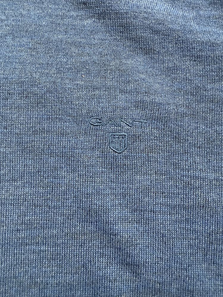 Продаю чоловічий гольф Gant