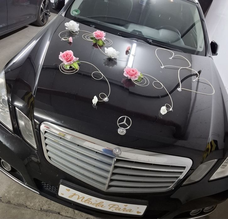 Ozdoby na auto do ślubu