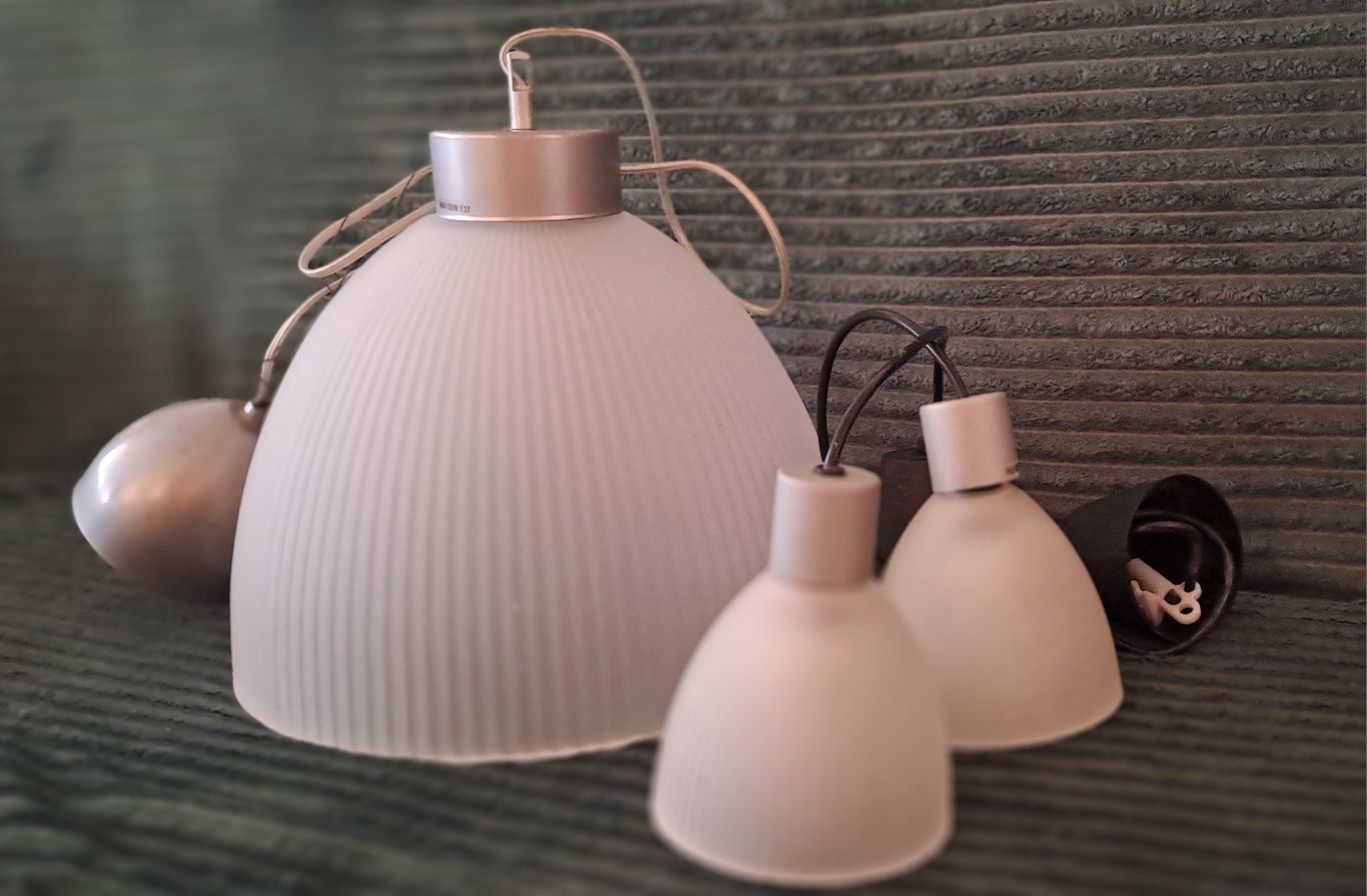 Duża lampa sufitowa z dwiema mniejszymi