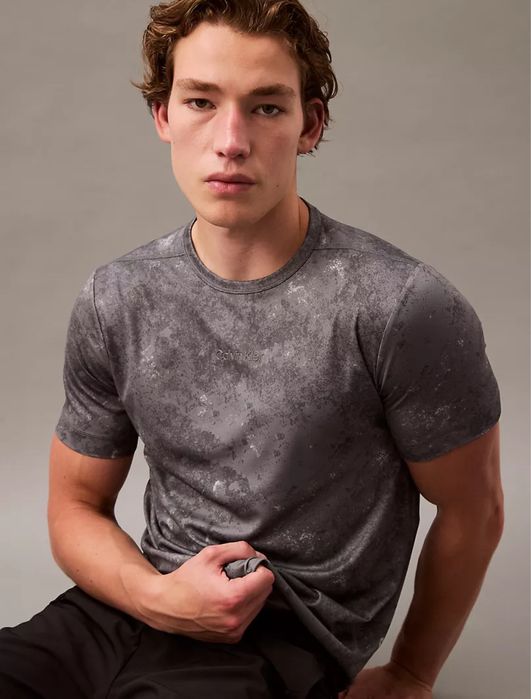 Футболка Calvin Klein Modern Sport Slim T-Shirt