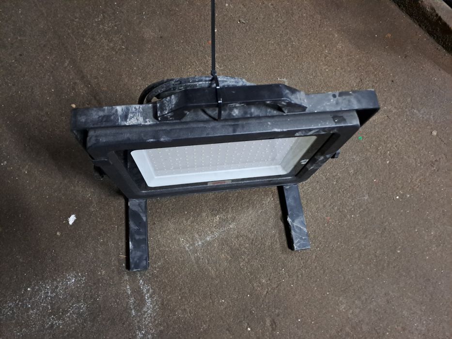 LED  marca 4TECX louwlamp 150W 5000k