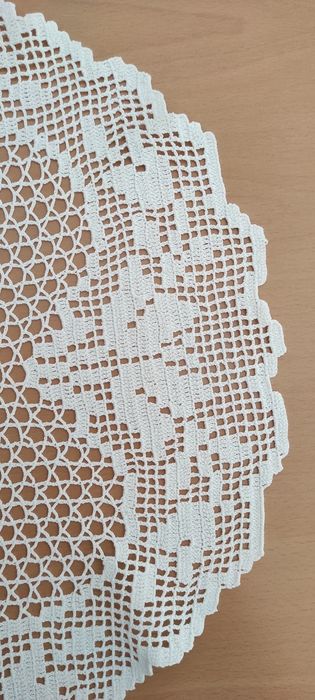 Naperom redondo feito à mão