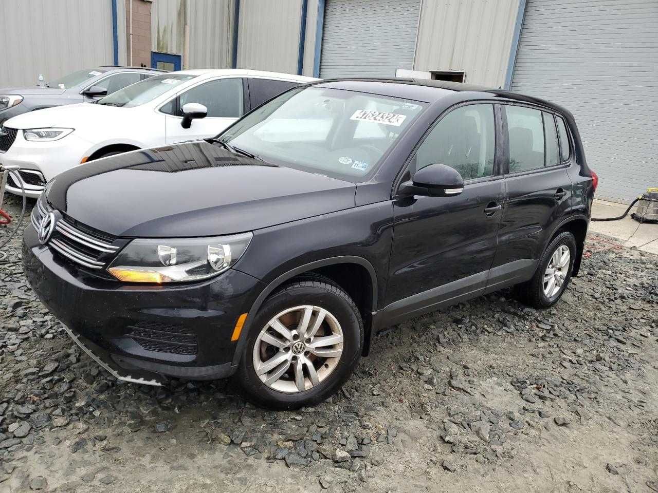 2014 Volkswagen Tiguan S