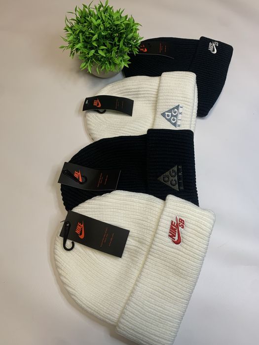 Шапка Nike sb unisex/Nike ACG/чорна/біла