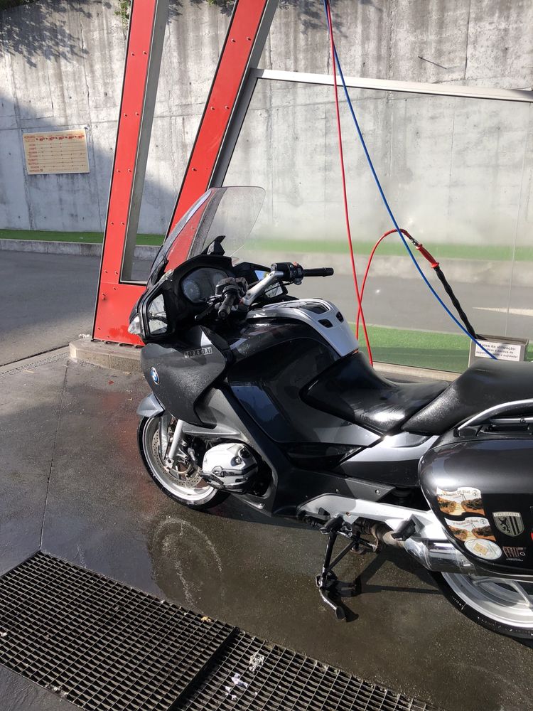 Bmw r1200rt  2006/ 60mil km