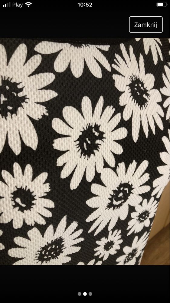 Biało-czarna tunika w kwiaty