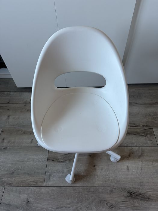 Krzeslo obrotowe do biurka LOBERGET / MALSKÄR ikea